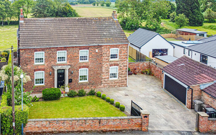 6 Bedroom Detached House For Sale In Nanny Lane, Tadcaster, LS24