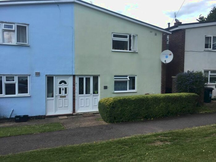 4 Bedroom Property To Rent In High Dells, Hatfield, Hertfordshire, AL10