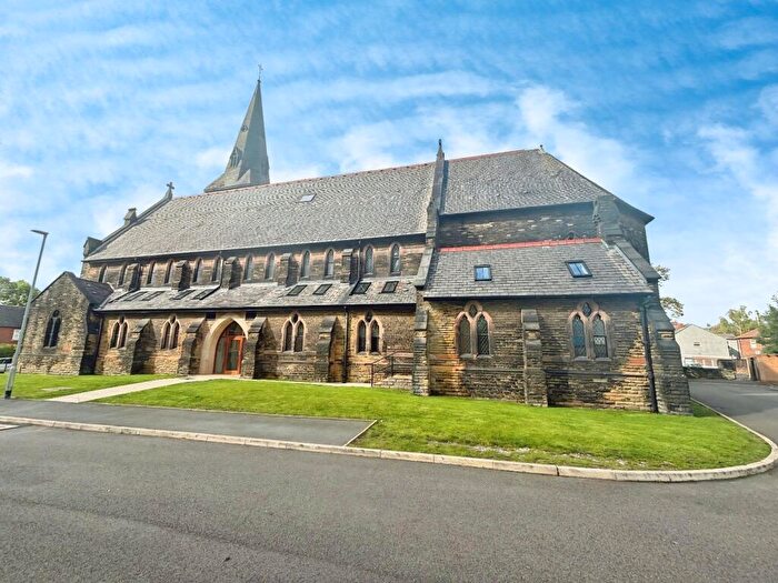 2 Bedroom Apartment To Rent In Steeple View Close, Hyde, Greater Manchester, SK14