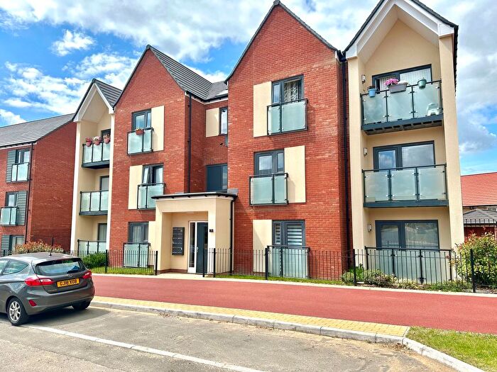 2 Bedroom Flat To Rent In Apollo Avenue, Fairfields, MK11