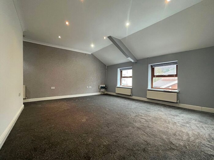 1 Bedroom Flat To Rent In Oxford Street, Mountain Ash, CF45