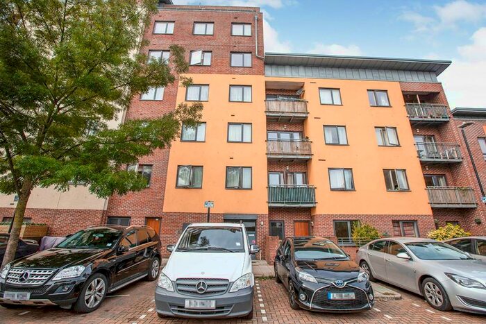 2 Bedroom Apartment To Rent In Flat The Point, Pelly Road, London, E13