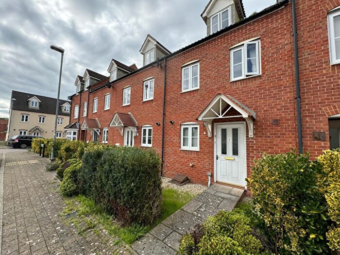 3 Bedroom Terraced House To Rent In Godney Close, Glastonbury, Somerset, BA6