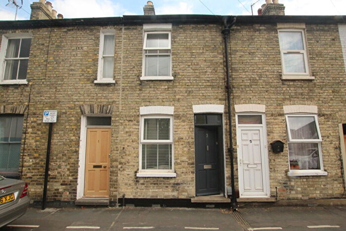 2 Bedroom Terraced House To Rent In Cockburn Street, Cambridge, CB1