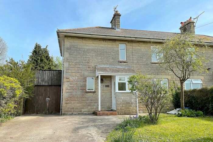 3 Bedroom Semi-Detached House For Sale In West Street, Templecombe, Somerset, BA8