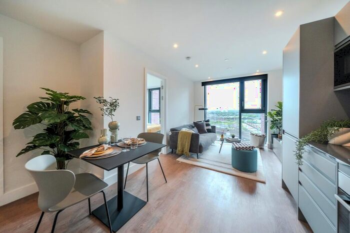 1 Bedroom Apartment To Rent In Uncle Leeds, Whitehall Leeds, LS12