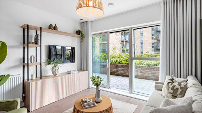 1 Bedroom Flat For Sale In Flagstaff Road, Reading, RG2