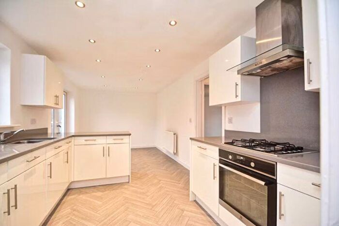 4 Bedroom Detached House For Sale In Primrose Avenue, Clehonger, HR2