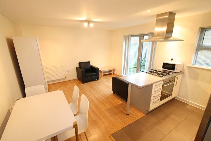 1 Bedroom Flat To Rent In Devons Road, Bow, E3