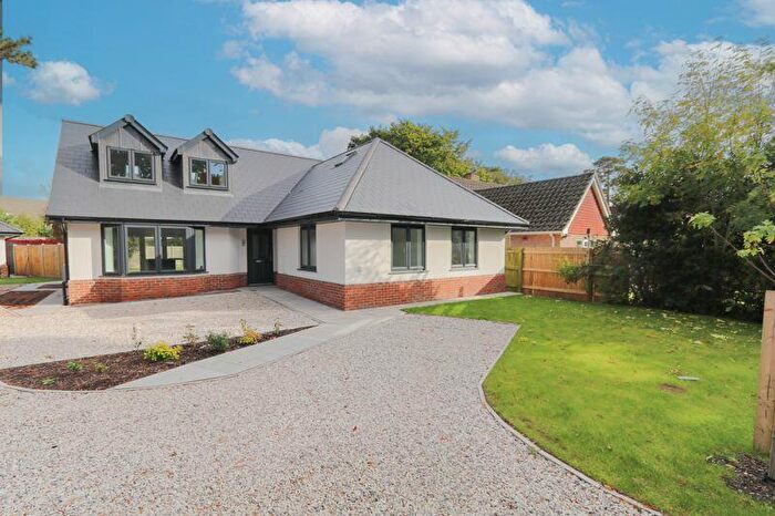 4 Bedroom Detached House To Rent In Locks Heath Park Road, Locks Heath, SO31