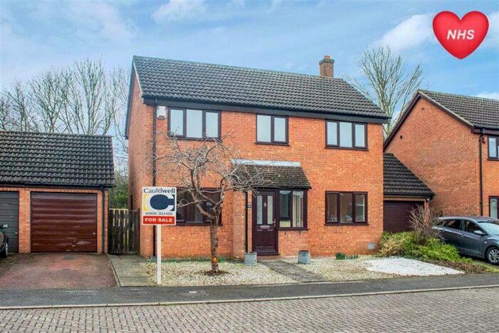 4 Bedroom Detached House To Rent In Broomlee, Bancroft, Milton Keynes, MK13