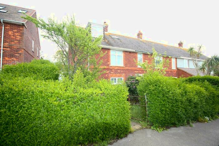 3 Bedroom Terraced House To Rent In Dawlish Cresent, Weymouth, DT4