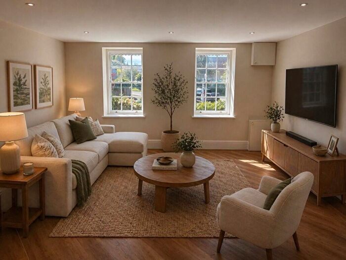 4 Bedroom Detached House To Rent In Brighton Road, GU7