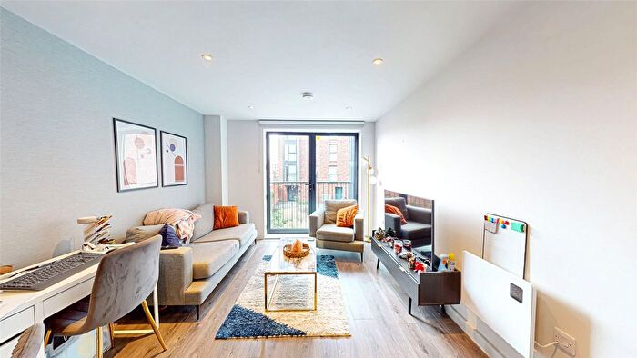 2 Bedroom Flat To Rent In Merchants Wharf, Commerce Quay, Ordsall Lane, Salford, M5