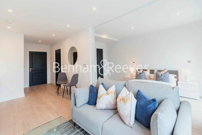 1 Bedroom Flat To Rent In Filmworks Walk, Ealing, W5