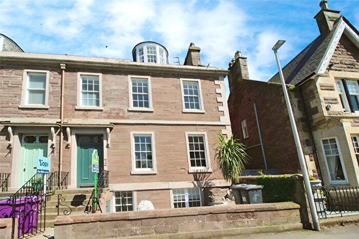3 Bedroom Terraced House To Rent In Union Place, Montrose, Angus, DD10