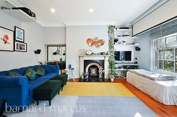 1 Bedroom Flat To Rent In Coldharbour Lane, London, SW9