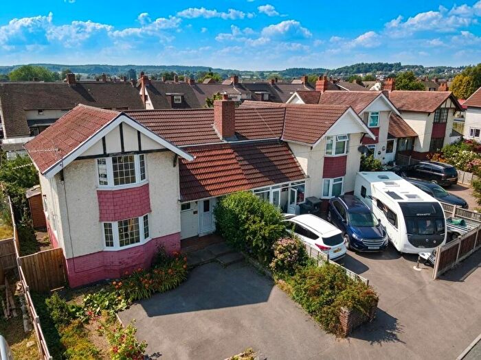 2 Bedroom Semi Detached House For Sale In Valley Road, Lydney, GL15