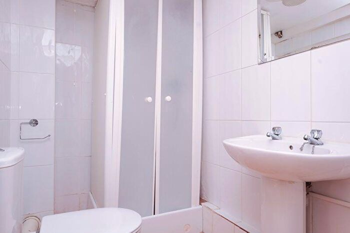 1 Bedroom Detached House To Rent In Camelford Street, Brighton, BN2