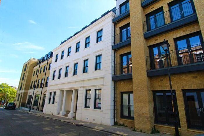 2 Bedroom Flat To Rent In Queensbridge Drive, Ramsgate, CT11
