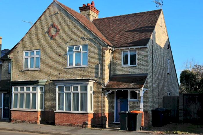 6 Bedroom House To Rent In Elizabeth Way, Cambridge, CB4