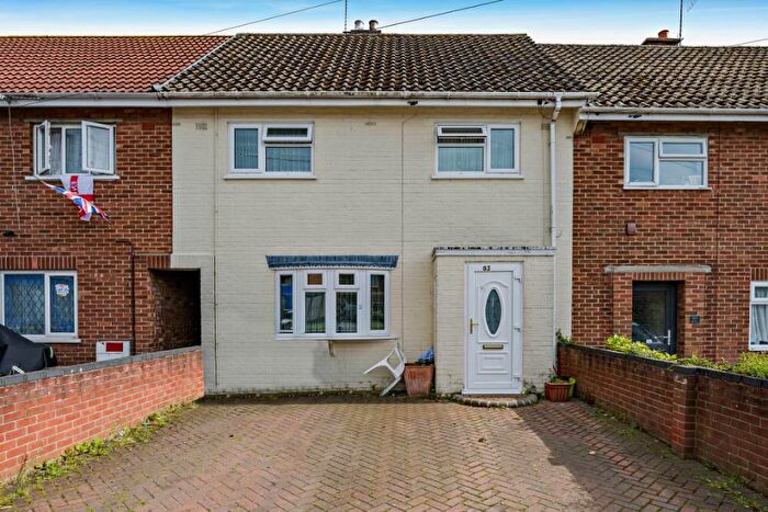 3 Bedroom Terraced House For Sale In Britten Road, Lowestoft, NR33