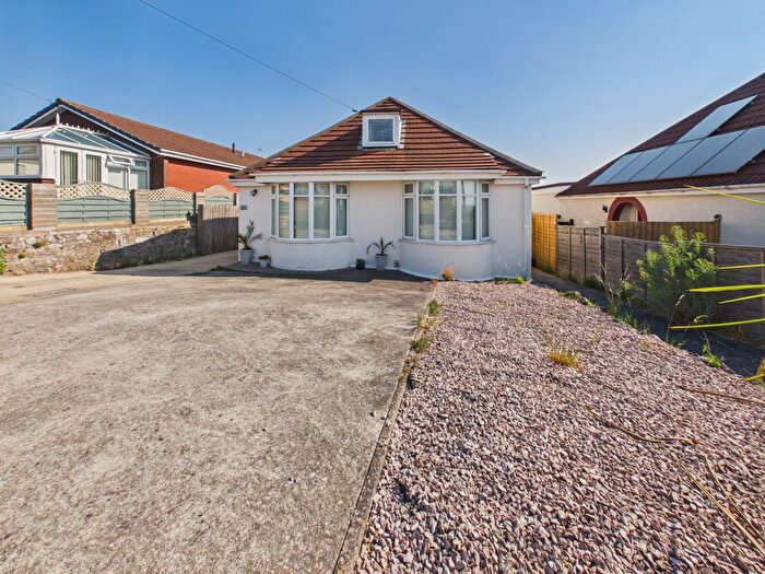3 Bedroom Detached Bungalow For Sale In Sandringham Gardens, Preston, Paignton, TQ3