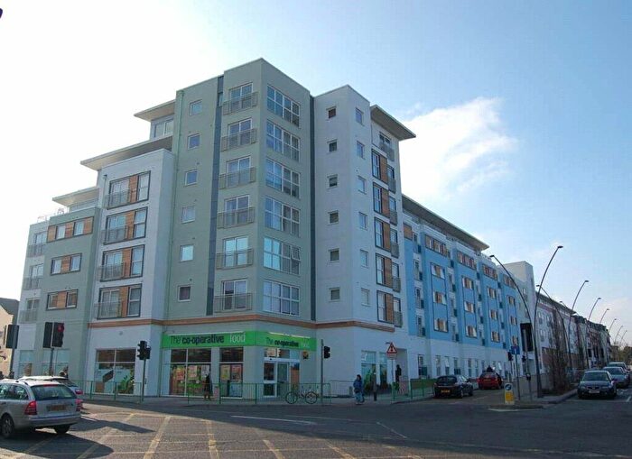 2 Bedroom Flat For Sale In Station Approach, Hudson House Station Approach, KT19