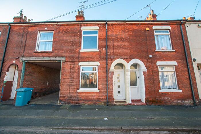 3 Bedroom Terraced House To Rent In Durham Street, Hull, HU8