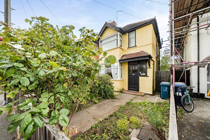 2 Bedroom Semi-Detached House For Sale In Northampton Road, Oxford, OX1