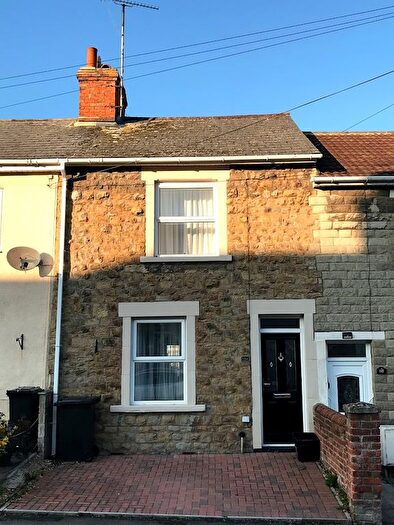 2 Bedroom Property To Rent In Stafford Street, Swindon, SN1