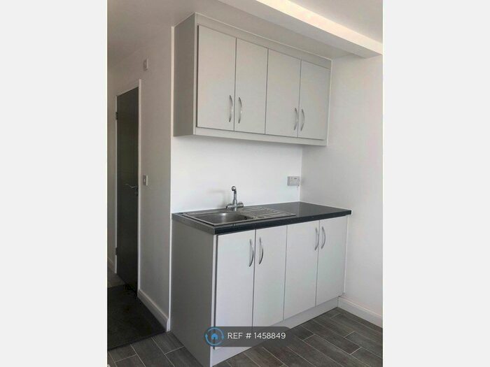 Studio To Rent In Watford Road, Harrow, HA1