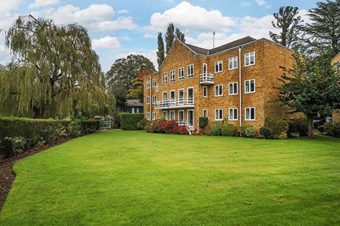 3 Bedroom Apartment To Rent In Braybank, Bray, SL6