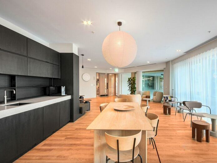 1 Bedroom Flat To Rent In Hive House, Capital Interchange Way, Kew Bridge, London, TW8