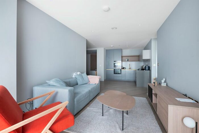 2 Bedroom Flat To Rent In No., Upper Riverside, Cutter Lane, Greenwich Peninsula, SE10