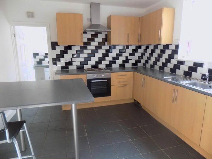 3 Bedroom Property To Rent In St Teilo Street, Pontardulais, SA4