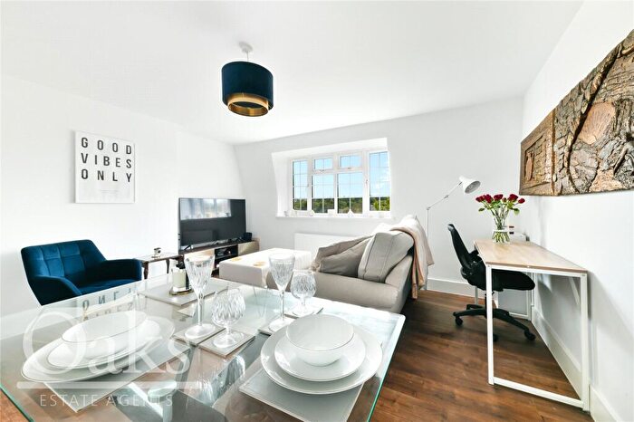 2 Bedroom Apartment For Sale In Lancaster Avenue, West Norwood, SE27