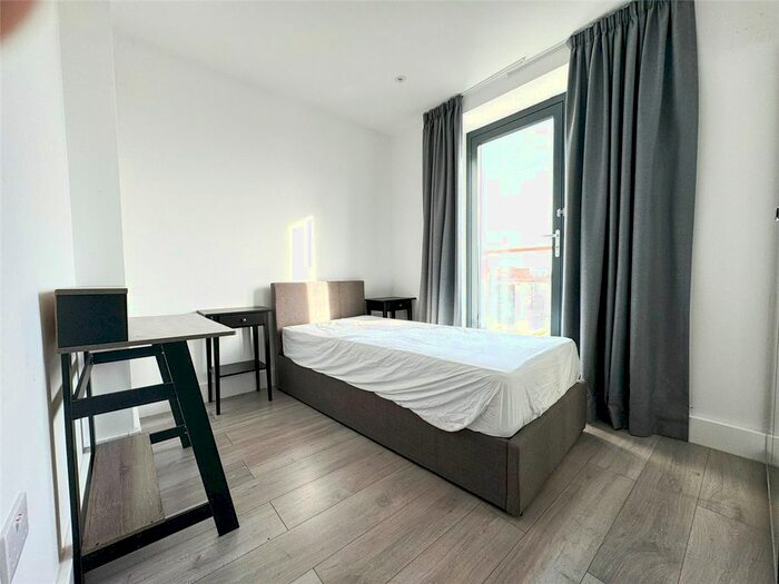 Property To Rent In Station Road, Harrow, Middlesex, HA1