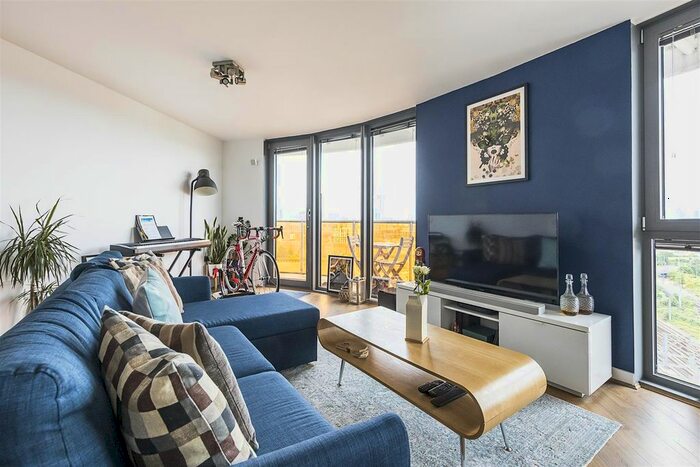 2 Bedroom Flat To Rent In Warton Road, Stratford, E15