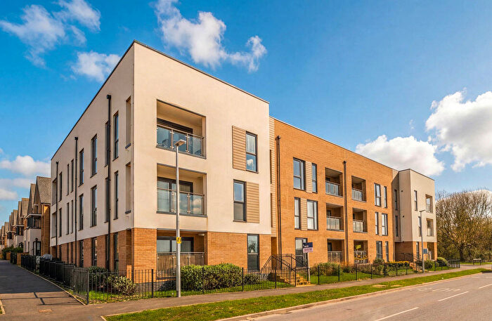 2 Bedroom Flat For Sale In Nicholson Road, Locking Parklands- Superb Flat!, BS24