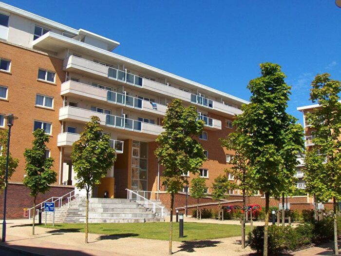 1 Bedroom Apartment For Sale In Hansen Court, Cardiff Bay, Cardiff, South Glamorgan, CF10
