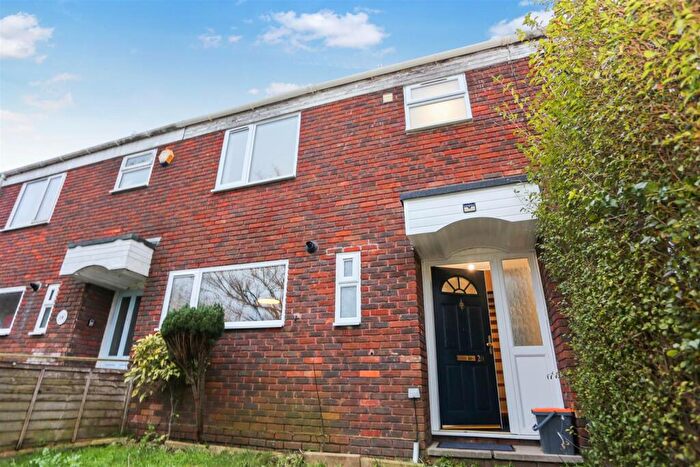 3 Bedroom House To Rent In Flint Close, Portslade, BN41