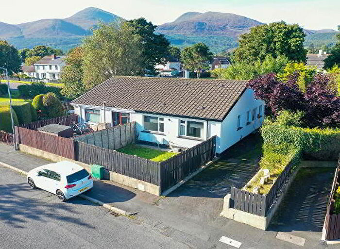 3 Bedroom Semi-detached Bungalows For Sale In Mourne Rise, Newcastle, BT33