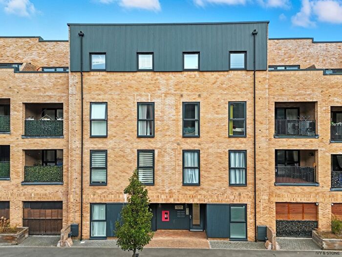 2 Bedroom Flat For Sale In Lees Court, Royal Anglian Way, Dagenham, RM8