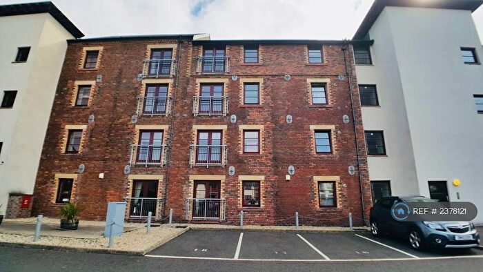 2 Bedroom Flat To Rent In York Street, Ayr, KA8