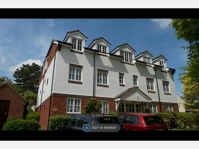 1 Bedroom Flat To Rent In Rosemont Close, Letchworth Garden City, SG6