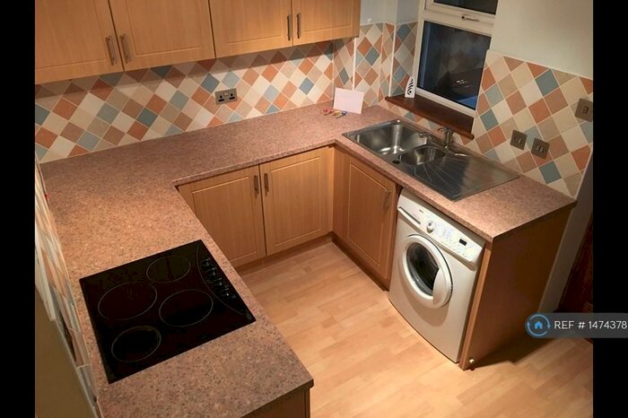 1 Bedroom Terraced House To Rent In Botley Gardens, Southampton, SO19