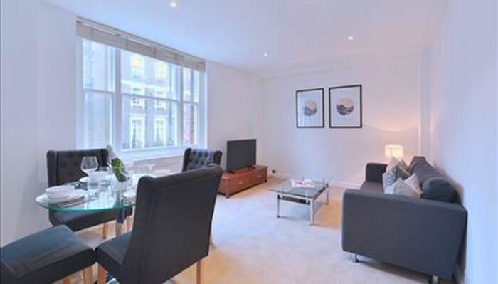 1 Bedroom Flat To Rent In Hill Street, London, W1J