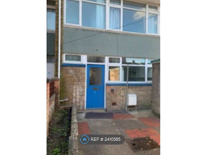 3 Bedroom Terraced House To Rent In Walpole Gardens, Norwich, NR2