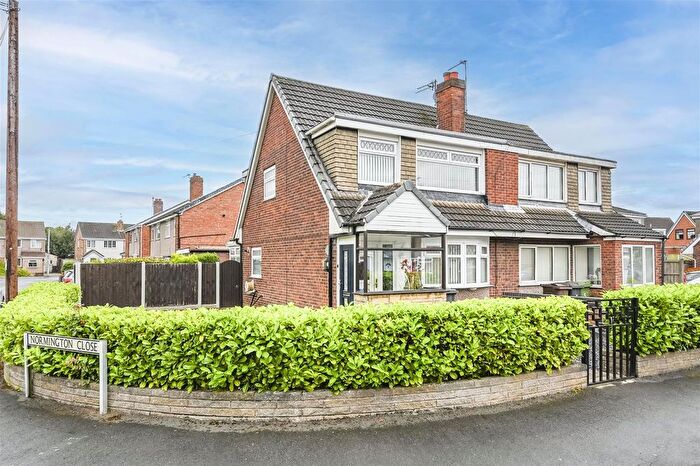 3 Bedroom Semi-Detached House For Sale In Normington Close, Lydiate, L31